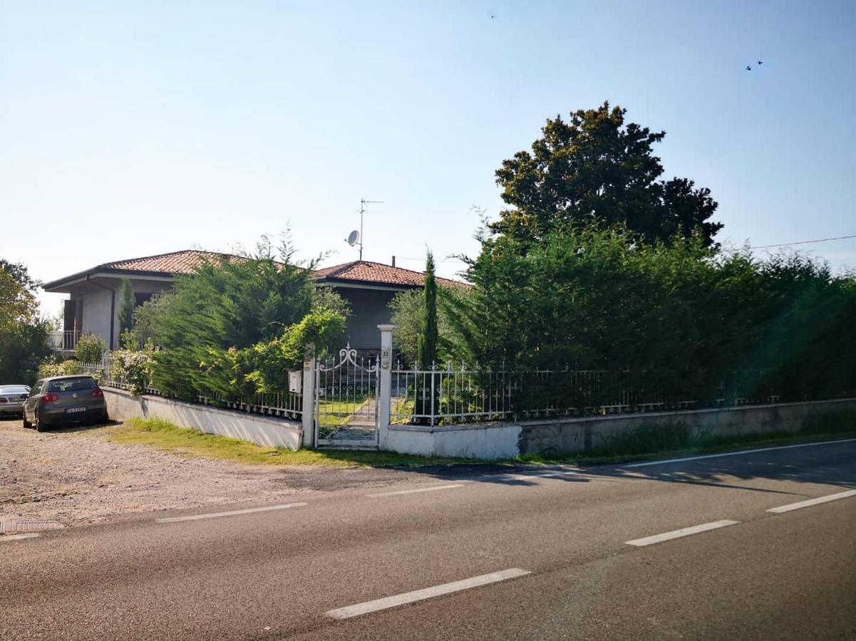 Casa Bella Guest House Ponti sul Mincio Exterior foto